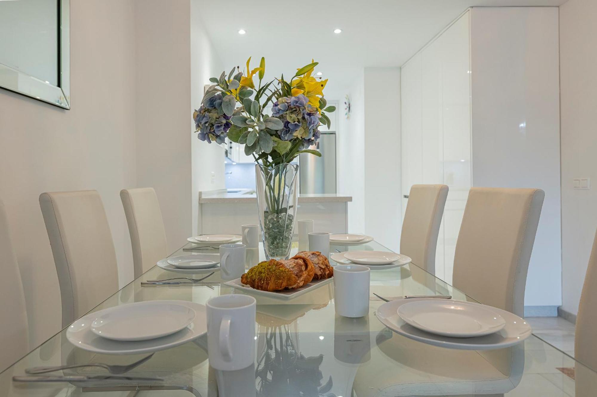 Luxury In With Parking And Pool Apartment Marbella