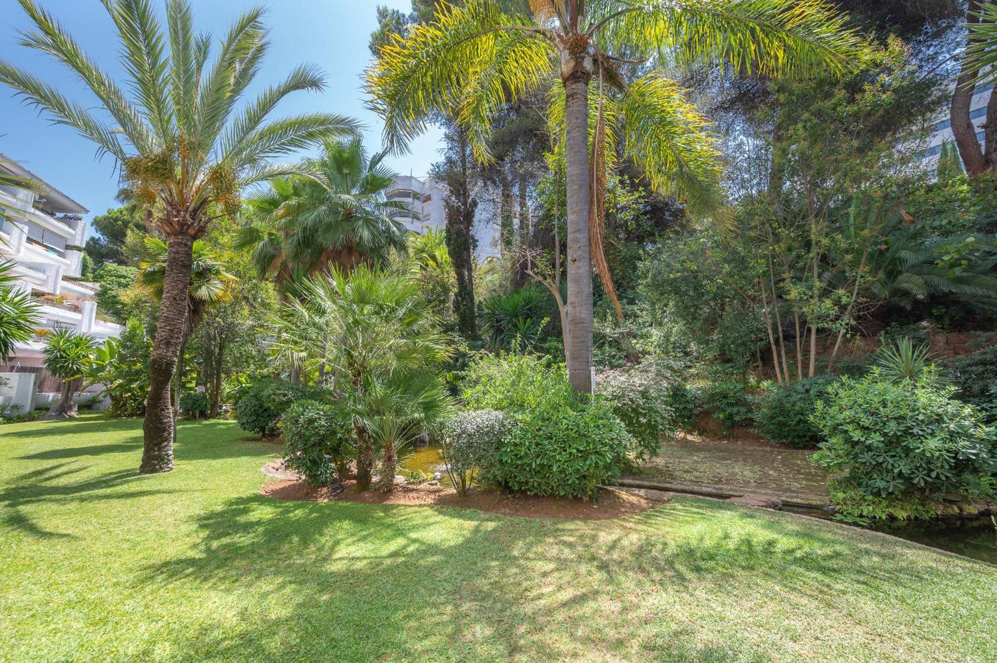Apartment Luxury In With Parking And Pool Marbella